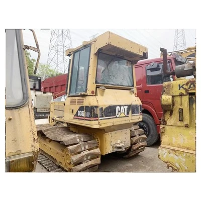 Jentolak Caterpillar D3G terpakai